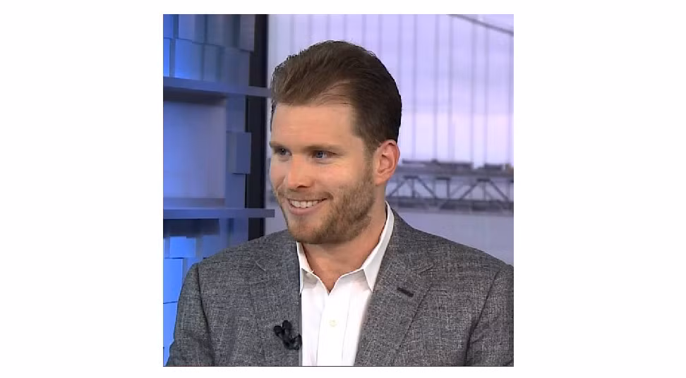 Joe Lonsdale, đồng sáng lập Palantir giàu lên nhờ cổ phiếu tăng 225% và thương vụ bán OpenGov.