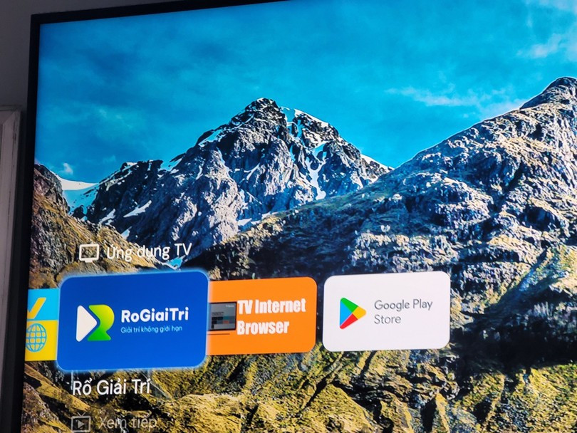 Trang web này còn gây sốc khi khuyên người dùng chuyển sang các dịch vụ hợp pháp như FPT Play hay TV360.