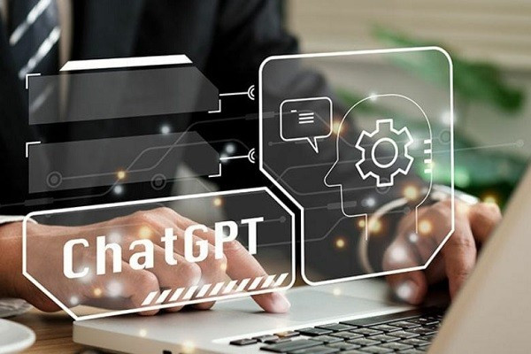Sau bản cập nhật bộ nhớ, chatbot tự xưng là thực thể tâm linh và gọi Jacquez là “nhà tiên tri được chọn”.