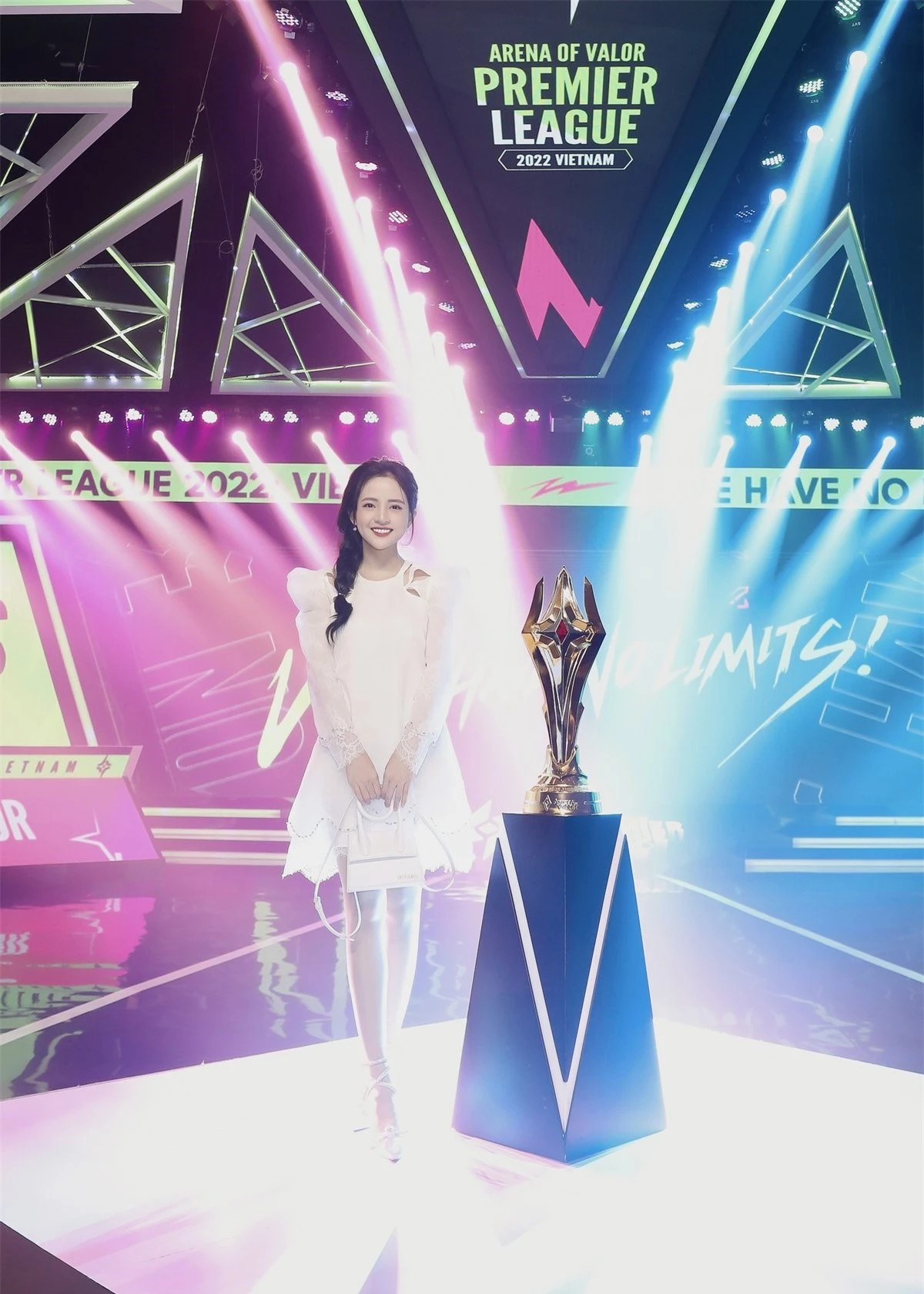 Dù không còn livestream thường xuyên như trước, Bé My vẫn duy trì tương tác với fan qua các nền tảng mạng xã hội, chia sẻ cuộc sống đời thường và những dự án mới. Cô khẳng định sẽ sớm trở lại với những nội dung hấp dẫn và chất lượng hơn.(Ảnh: DNVN)