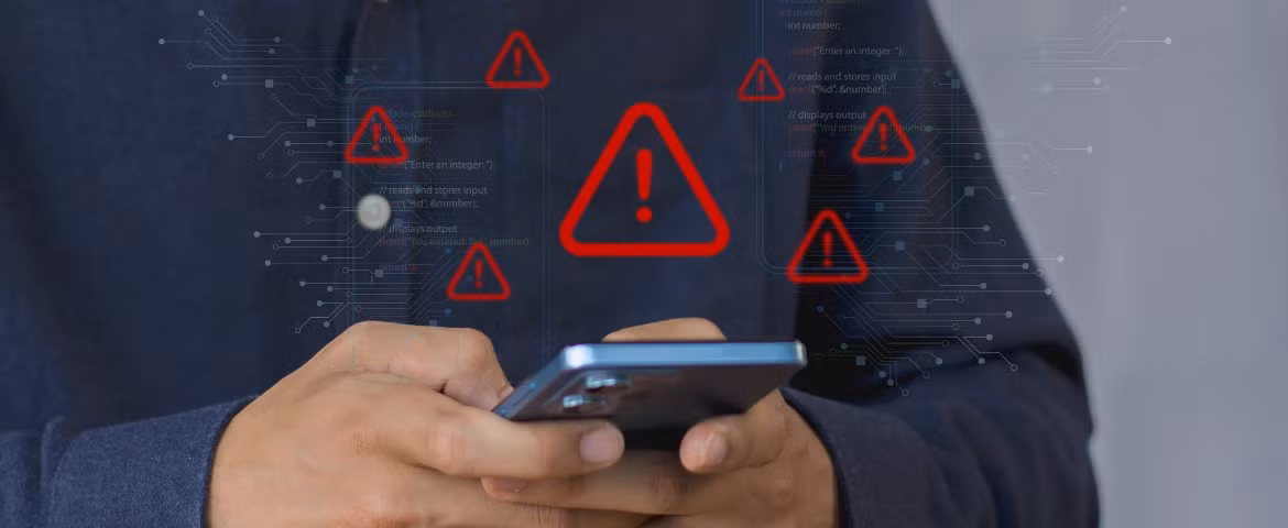 Khi được cài đặt, ứng dụng này yêu cầu quyền truy cập ảnh và âm thầm quét toàn bộ thư viện.