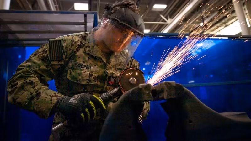 Hệ thống động cơ hạt nhân cho phép các tàu hoạt động bí mật trong thời gian dài mà không cần nổi lên.(Ảnh: Giáo dục thời đại)