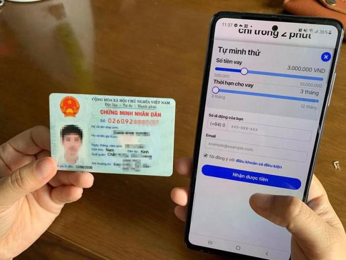 Các tin nhắn chứa thông tin cá nhân, tài khoản ngân hàng hay OTP tuyệt đối không lưu.