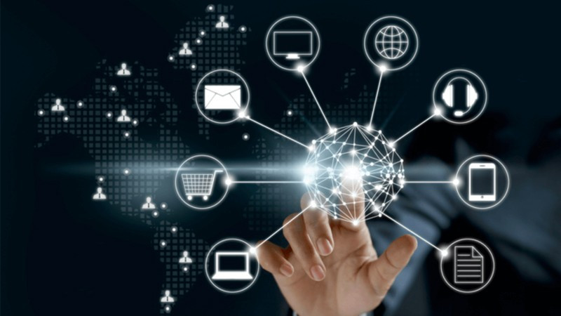 Vấn đề không nằm ở việc phát triển công nghệ, mà ở chỗ con người chọn tối ưu hóa năng suất hay hạnh phúc trong kỷ nguyên số.