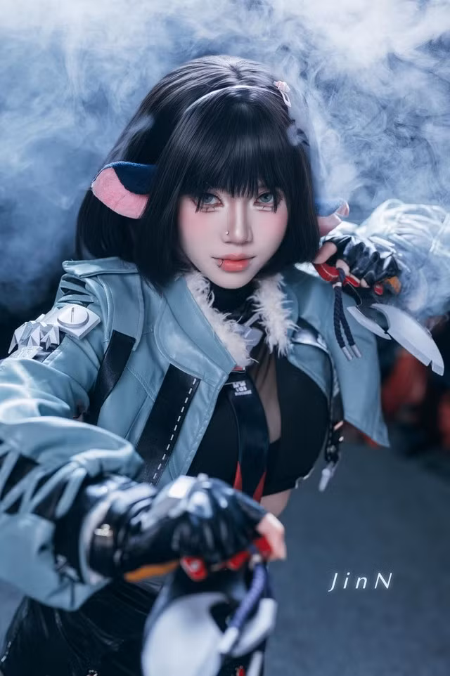 Cô được ví như “truyền nhân” của những cái tên đình đám như MisThy, Linh Ngọc Đàm hay Uyên Pu trước đây.(Ảnh: FBNV)