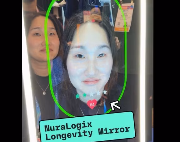 Ngoài ra, người dùng có thể chọn gói tư vấn One-Touch Health Concierge với chi phí 400 USD mỗi năm.