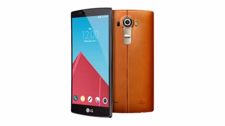 LG G4 để lại dấu ấn khó phai với mặt lưng da thật và thiết kế cong nhẹ vừa tay người dùng.