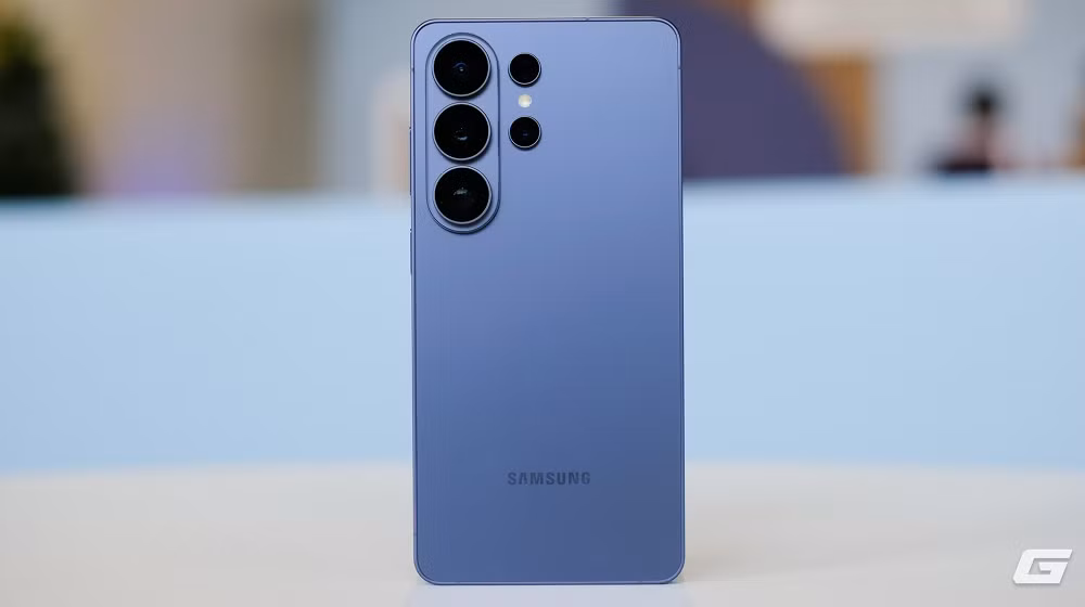 Galaxy S26 Ultra ra mắt với thiết kế tinh tế và hiệu năng mạnh mẽ. (Ảnh: Genk)