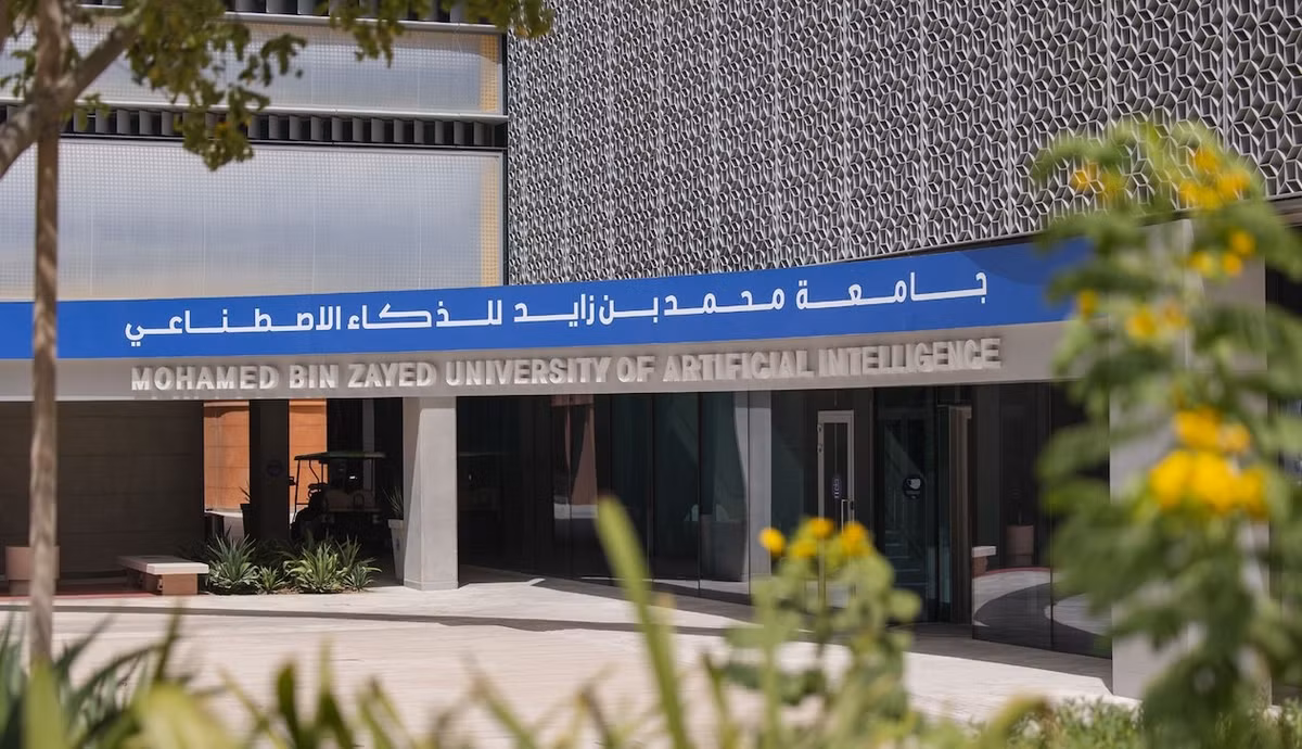 Đại học Trí tuệ Nhân tạo Mohamed bin Zayed (MBZUAI) cũng mở phòng thí nghiệm AI tại Thung lũng Silicon, cho thấy tham vọng toàn cầu hóa công nghệ trí tuệ nhân tạo.