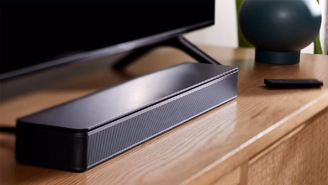 Những chiếc loa chuyên dụng có độ trung thực cao giúp tái tạo từng chi tiết âm nhạc rõ ràng và sống động hơn.