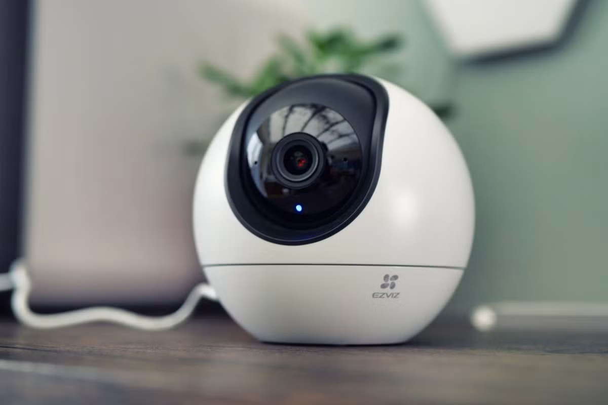 Camera Wi-Fi thường dùng thẻ nhớ SD, thời gian lưu ngắn từ vài ngày đến hơn một tháng.