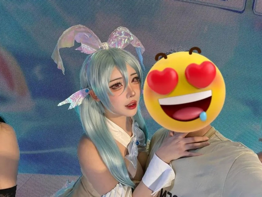 Một bài đăng ghi lại khoảnh khắc cosplay của cô đã thu về hơn 1 triệu lượt xem chỉ sau 24 giờ.