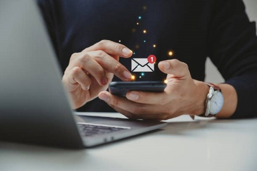 Theo Forbes, người dùng Gmail và Outlook đang đối mặt chiến dịch tấn công mạng mới đầy nguy hiểm.