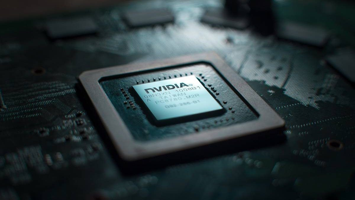 Theo Financial Times, chiến lược này giúp họ sử dụng phần cứng bị hạn chế xuất khẩu mà không cần sở hữu trực tiếp.