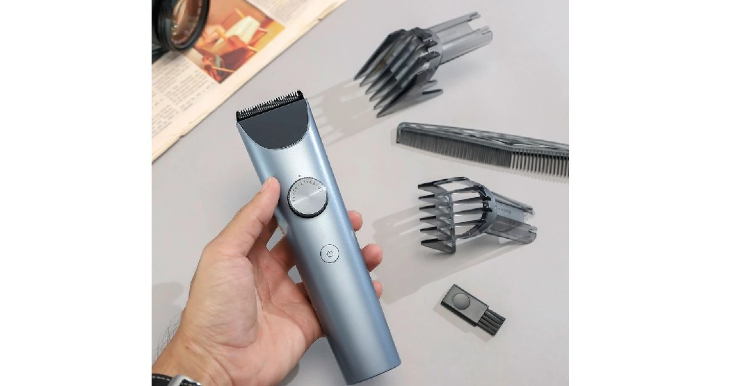 4. Tông đơ cắt tóc Mijia Gen 2 có lưỡi thép không gỉ, động cơ mạnh nhưng vận hành êm ái.