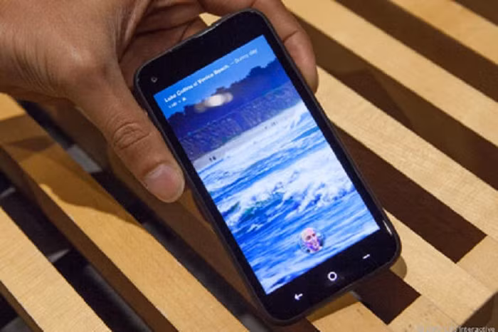 Người dùng thực sự cần một chiếc smartphone toàn diện, ổn định và hữu ích, thay vì những tính năng màu mè vô nghĩa.