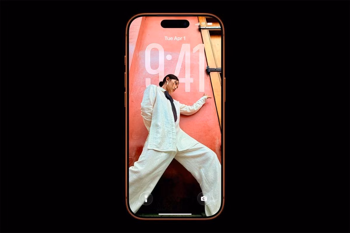 Pin 5.088mAh trên bản eSIM giúp iPhone lần đầu bước vào “câu lạc bộ 5000mAh”.