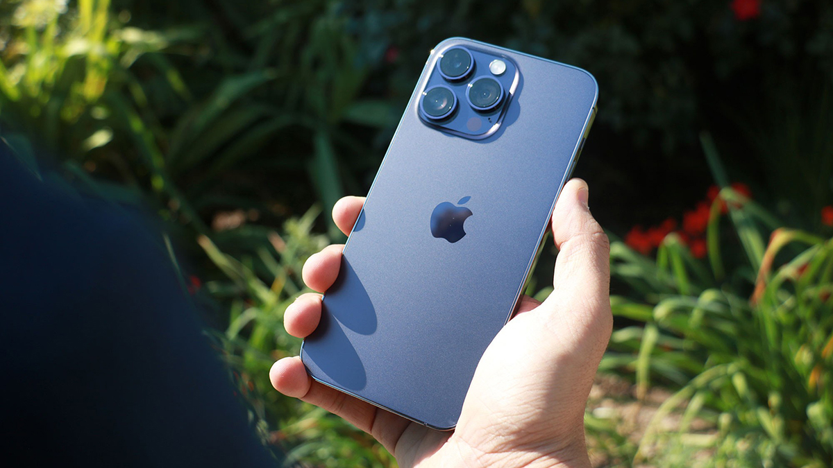 Dù không tích hợp Apple Intelligence, trải nghiệm vẫn ổn định và lâu dài.