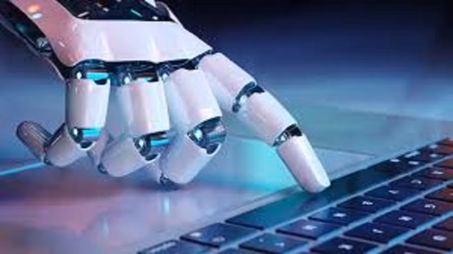 Tại Việt Nam, nhiều người khuyết tật đã tiếp cận công nghệ số với tỷ lệ sở hữu điện thoại di động tăng lên gần 54% vào năm 2023.(Ảnh:VNMedia)