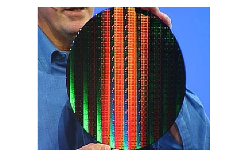 Việc Việt Nam lựa chọn tiến trình 32 nm cho nhà máy chip đầu tiên cho thấy vai trò chiến lược và thực tế của các công nghệ bán dẫn như 28 nm hiện nay. (Ảnh: Bit-Tech.net)