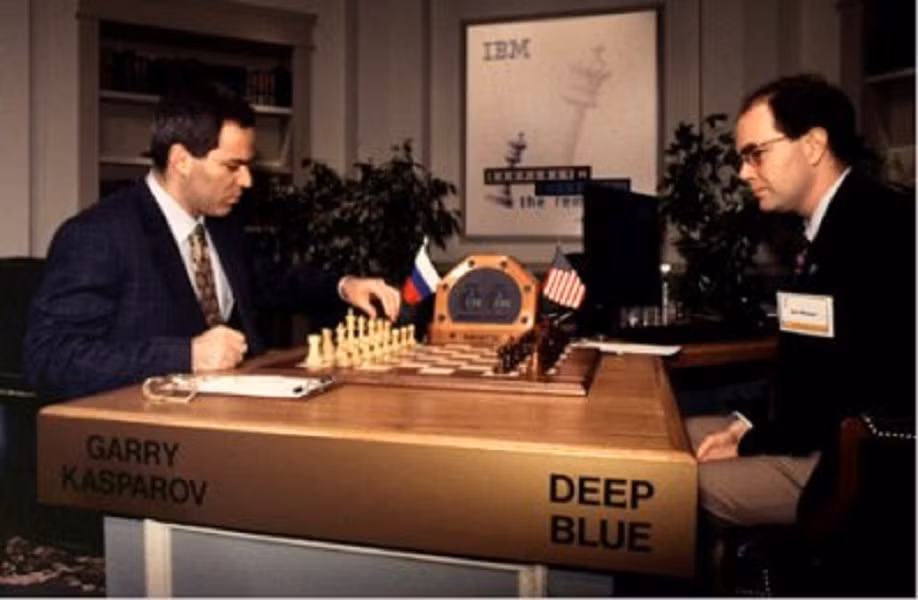 Deep Blue II không chỉ giỏi chơi cờ, mà còn là minh chứng cho khả năng phân tích hàng triệu nước đi mỗi giây của AI.