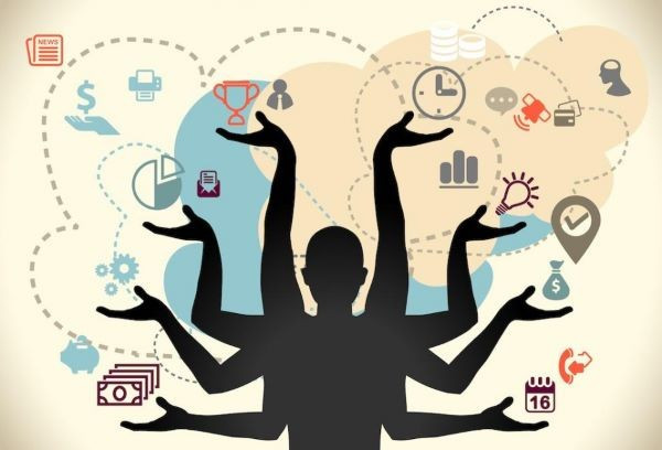 Chuyên gia Laurie Ruettimann cảnh báo người lao động cần nâng cao kỹ năng để giữ việc làm.