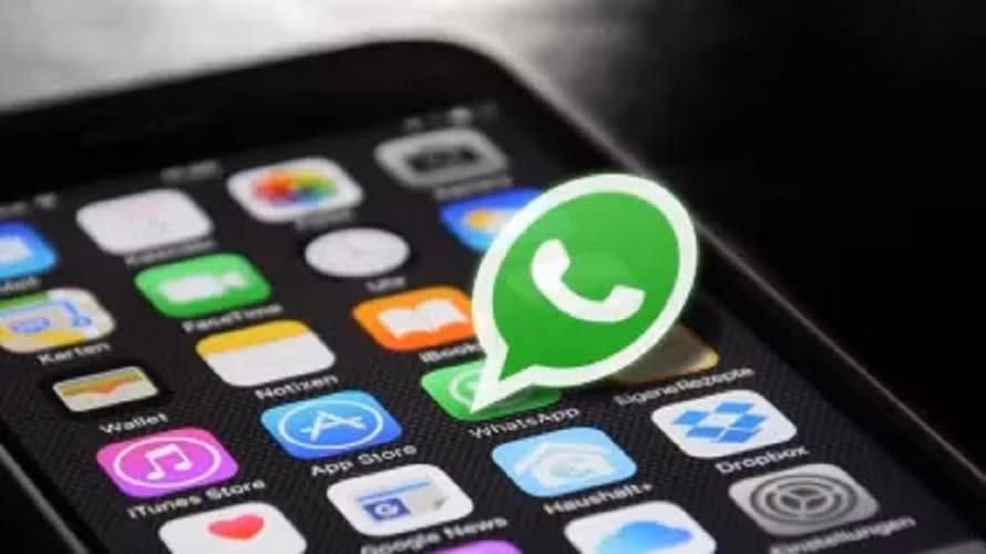 Ứng dụng cũng cho biết không thu thập vị trí chính xác, không lưu nhật ký trò chuyện và không chia sẻ dữ liệu quy mô lớn với chính phủ nào.