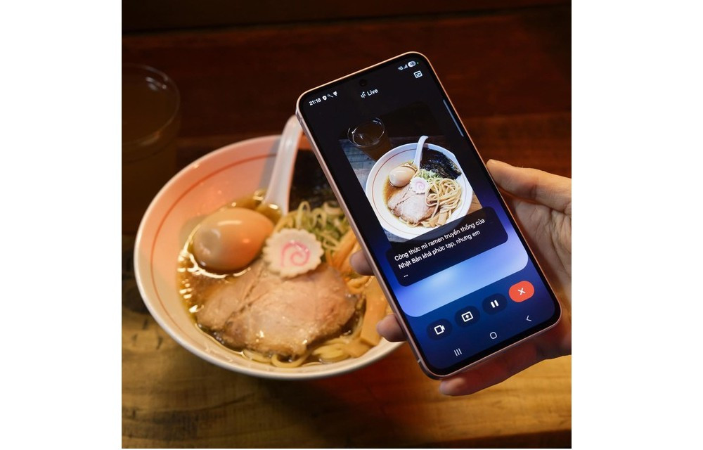 Điểm nhấn lớn nhất của Galaxy A56 5G đến từ bộ công cụ Awesome Intelligence với các tính năng AI tối ưu cho người trẻ như Circle to Search, Best Face và Gemini Live.