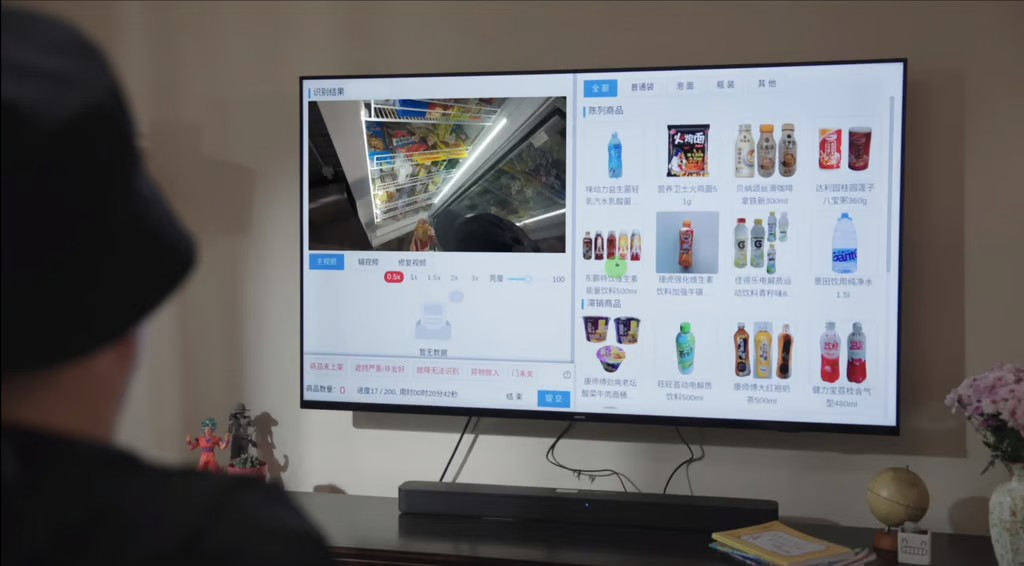 Hệ thống BCI không dây WRS01 cho phép ông biến tín hiệu não thành mệnh lệnh kỹ thuật số chỉ sau vài tuần tập luyện. (Ảnh: Handout)