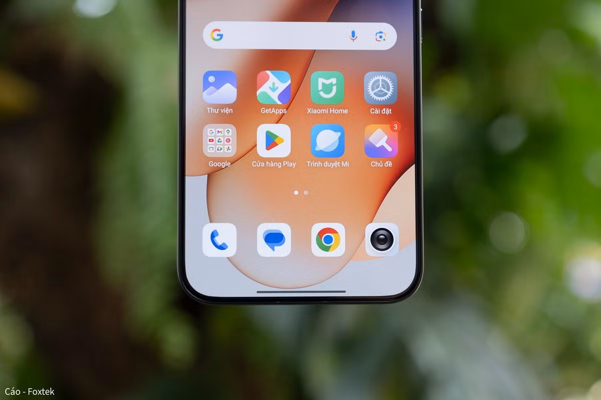 Sức mạnh đến từ chip MediaTek Dimensity 9400+ tiến trình 3nm, RAM 12GB và bộ nhớ UFS 4.1 giúp máy chiến tốt mọi tựa game nặng.(Ảnh: Cáo-Foxtek)