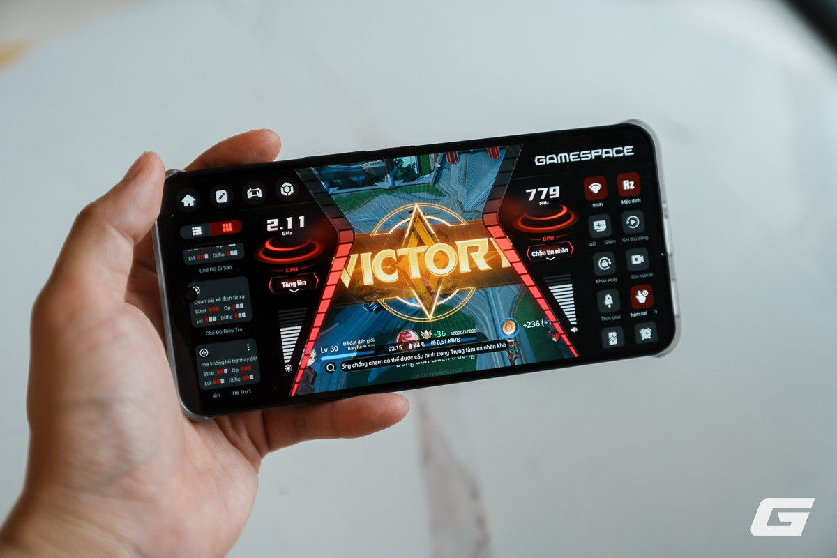 Hệ thống loa kép và bộ công cụ tối ưu game đi kèm mang lại trải nghiệm sống động, tăng tính cạnh tranh trong từng trận đấu.(Ảnh: Genk)