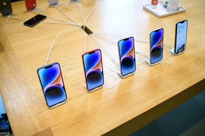 Trong năm qua, Apple trở thành công ty thứ ba trên thế giới đạt vốn hóa 4.000 tỷ USD và dự kiến bán ra hơn 247 triệu chiếc iPhone.