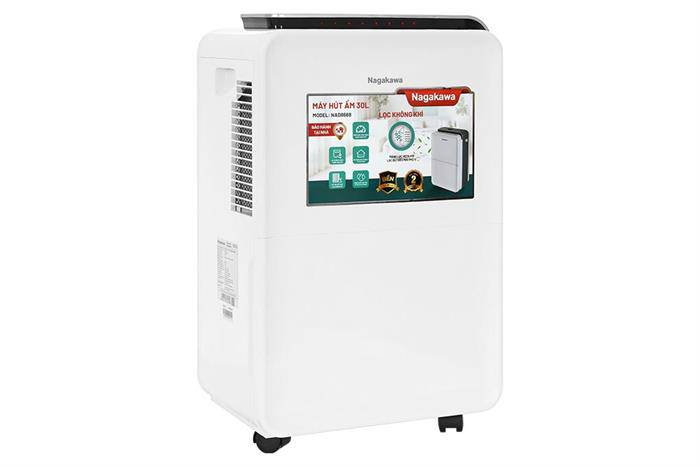 2. Nagakawa NAD8668 hút ẩm tới 30 lít/ngày, bình chứa 4 lít và công suất điện 540 W. Máy tích hợp lọc không khí HEPA H13, loại bỏ bụi mịn và nấm mốc hiệu quả.