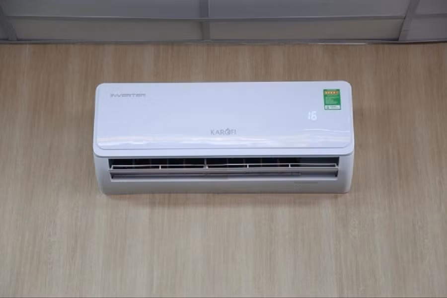 Thiết bị nhà tắm như bồn tắm, lavabo hay bồn cầu cần kiểm tra lớp men, độ kín và khả năng xả nước trực tiếp trước khi mua.