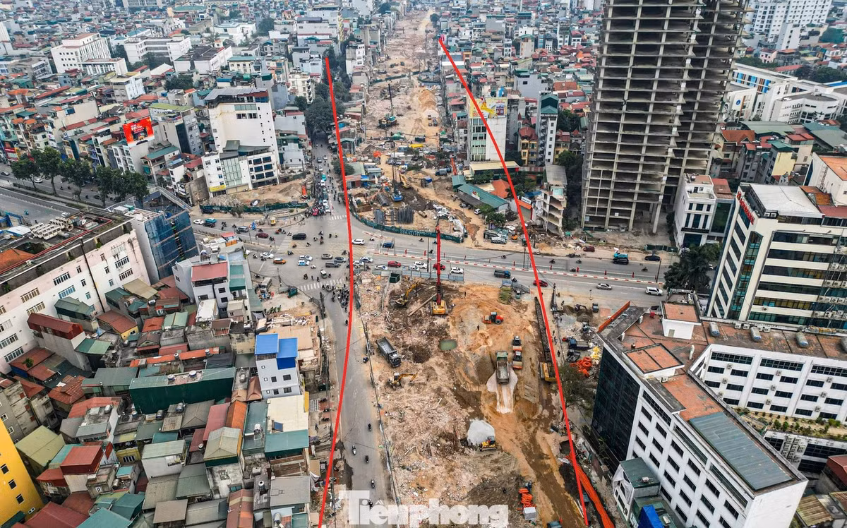 Sở Xây dựng Hà Nội sẽ cấm ô tô lưu thông trên đường La Thành chiều La Thành Voi Phục để xây cầu vượt.