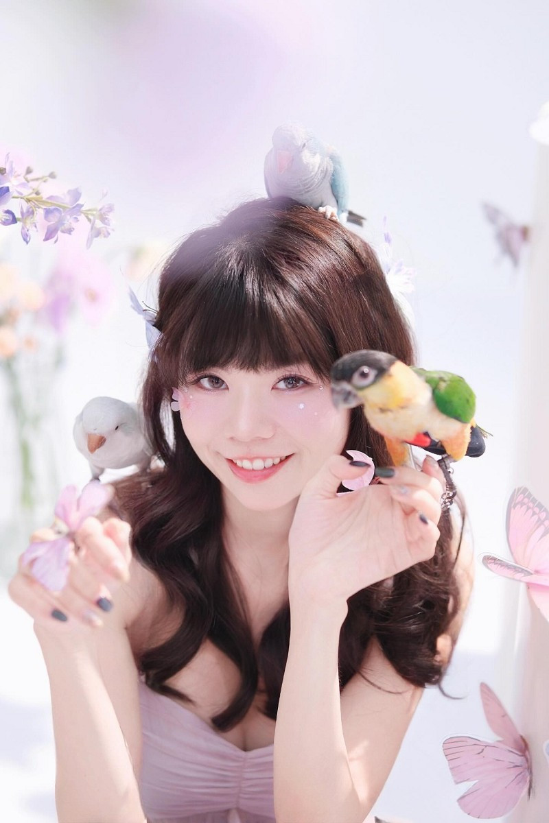 Zi_huang_ cho thấy chỉ cần đam mê đủ lớn và cá tính riêng rõ ràng cũng có thể tạo dấu ấn bền vững trên mạng xã hội.