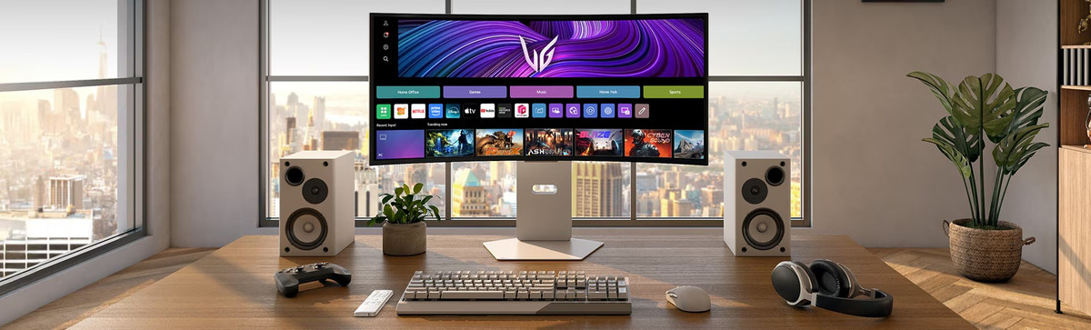 LG UltraGear OLED 34GX90SA sở hữu màn cong 800R chuẩn WQHD, vừa bao trùm tầm nhìn khi chơi game, vừa lý tưởng cho giải trí đa phương tiện.