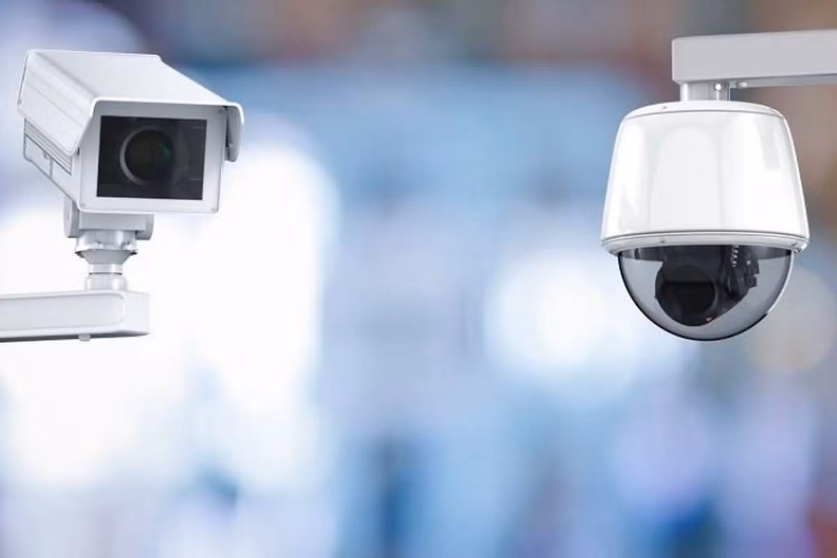 Ô tô đời mới, camera an ninh và chuông cửa thông minh cũng đều kết nối và lưu trữ hành trình.