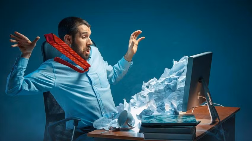 Trong bối cảnh hộp thư của người dùng ngày càng bị “bội thực” bởi thông báo, hóa đơn, bản tin và email quảng cáo, việc tìm ra một phương pháp phân loại đơn giản nhưng hiệu quả trở thành nhu cầu cấp thiết.