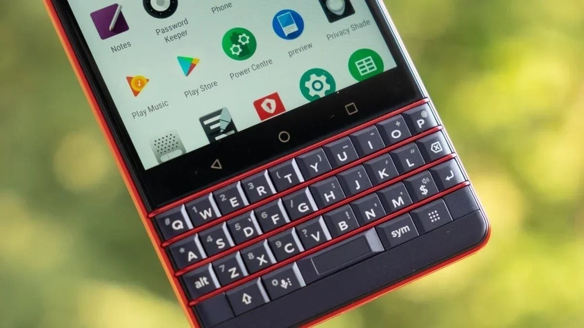 Bàn phím vật lý, bảo mật đầu cuối và trải nghiệm làm việc nghiêm túc là những yếu tố khiến người dùng luôn hoài niệm BlackBerry.