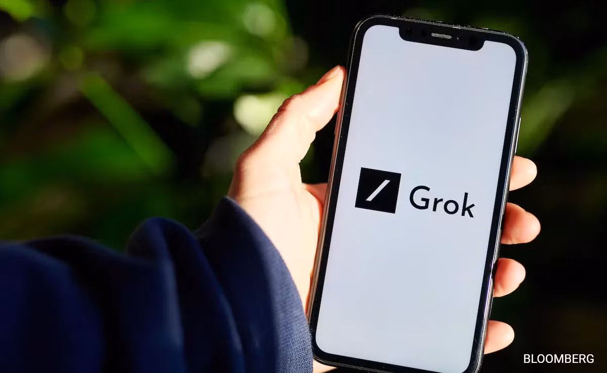 Dù đem lại sự mới lạ, tính năng này gây tranh cãi vì nguy cơ người dùng quá lệ thuộc vào AI để tìm sự kết nối cảm xúc.