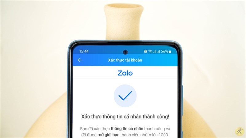 Trong một số trường hợp, Zalo sẽ yêu cầu thêm xác thực khuôn mặt và giọng nói.