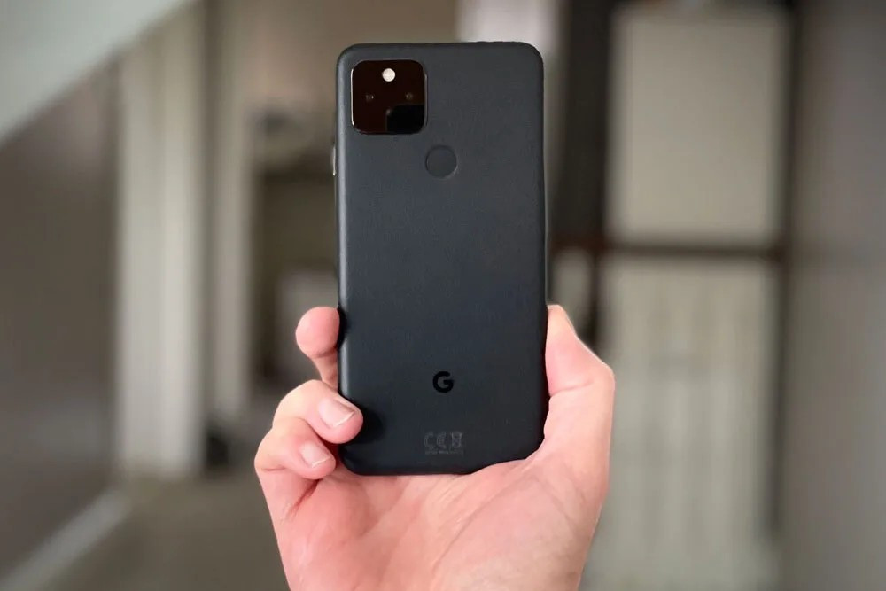 Google Pixel 5 giữ được khoảng 25% giá trị nhờ mức giá khởi điểm thấp, nhưng vẫn kém xa iPhone.