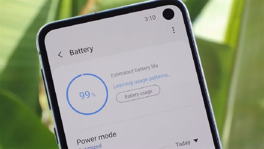 Theo dõi tình trạng pin để kịp thời thay thế khi cần, tránh ảnh hưởng đến hiệu năng.