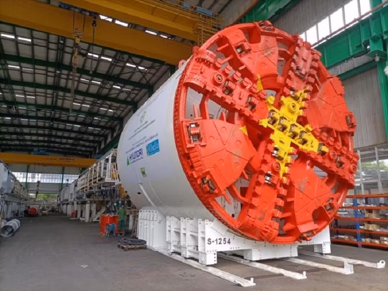 Robot TBM số 1 có biệt danh “thần tốc” vừa hoàn thành đoạn khoan gần 2.100m từ ga S9 Kim Mã đến ga S11 Văn Miếu. (Ảnh: Doanh nghiệp và Tiếp thị)