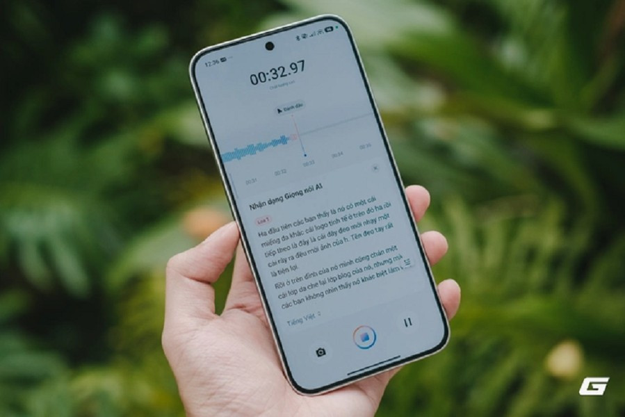 AI Recorder giúp ghi âm, khử ồn, nhận diện giọng nói và chuyển lời nói thành văn bản chính xác, đặc biệt hữu ích cho họp và phỏng vấn. (Ảnh: Genk)