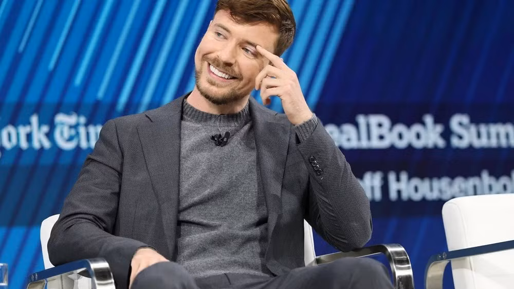 “Ông hoàng YouTube” MrBeast mua lại ứng dụng tài chính Step, đặt mục tiêu giúp giới trẻ quản lý tiền bạc, xây dựng tín dụng và tiếp cận công cụ tài chính.