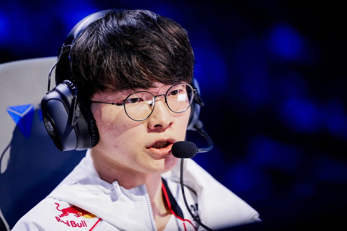 Thành tích này thể hiện sự trung thành và bền bỉ hiếm có trong eSports.