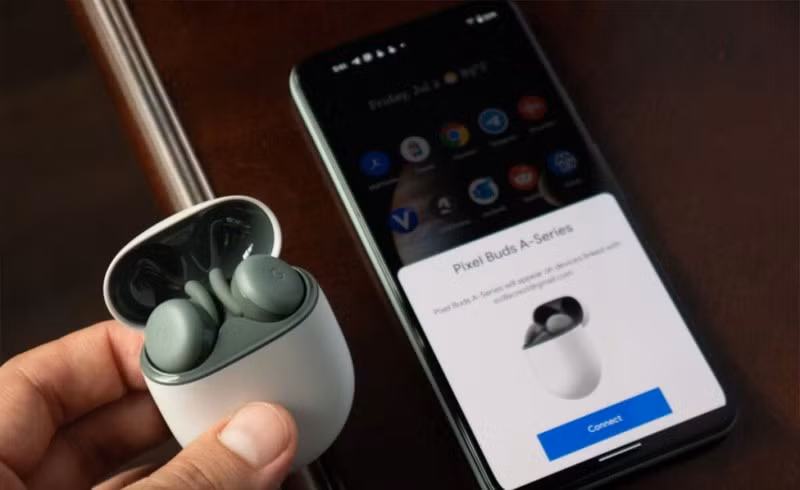 Kỹ thuật tấn công WhisperPair cho phép kẻ xấu chiếm quyền điều khiển tai nghe mà không cần bất kỳ thao tác nào từ người dùng.