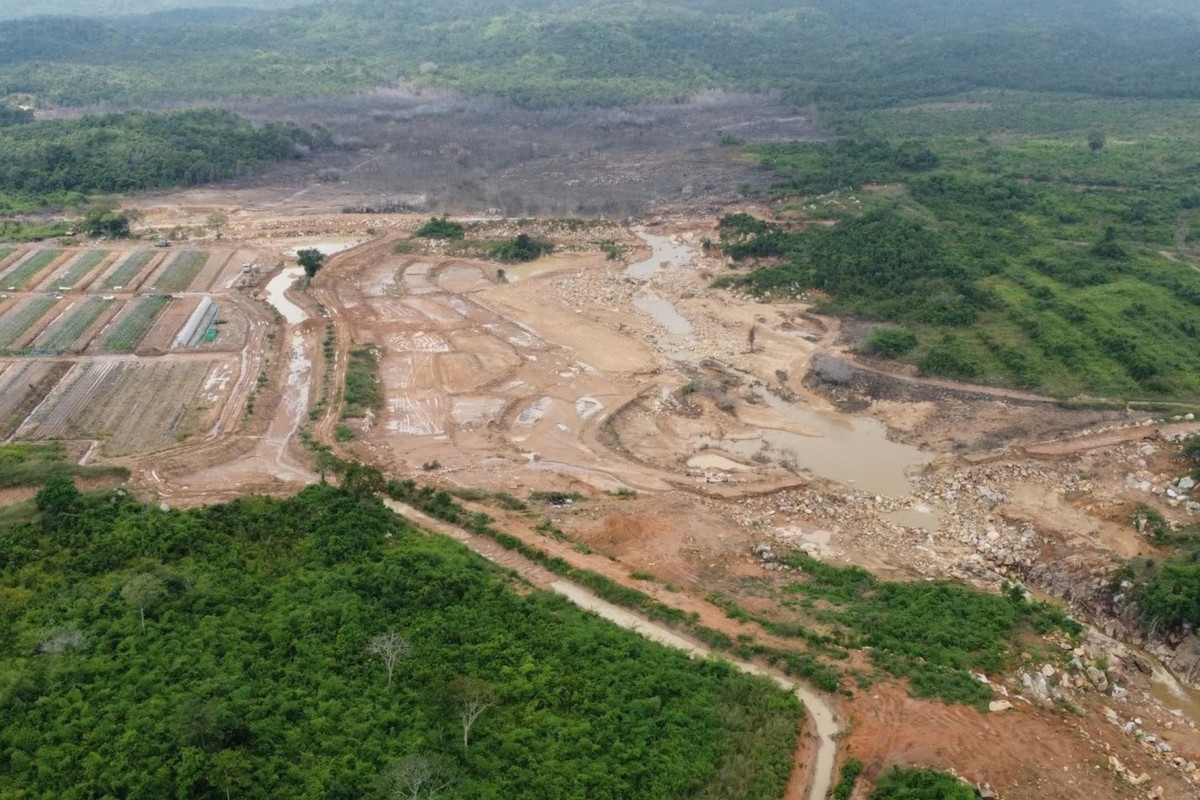 Toàn cảnh dự án của Công ty Việt Phong Phú trên núi Tân Lai.